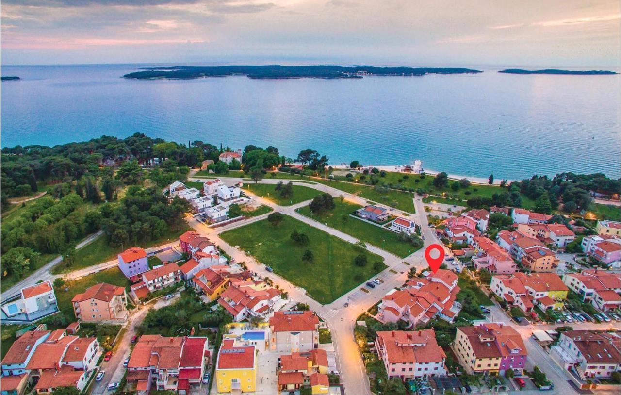 Lovely Apartment In Fazana With House Sea View Eksteriør billede